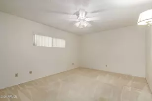 942 E Laguna Dr, Tempe, AZ 85282 - Photo 23