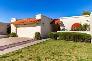 942 E Laguna Dr, Tempe, AZ 85282 - Photo 3