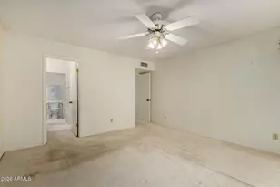 942 E Laguna Dr, Tempe, AZ 85282 - Photo 19