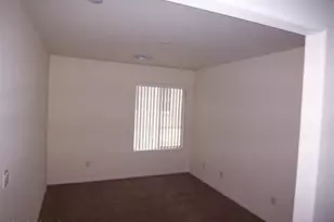 3217 W Pleasant Ln, Phoenix, AZ 85041 - Photo 9