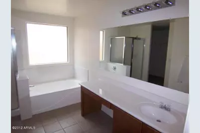 3217 W Pleasant Lane, Phoenix, AZ 85041 - Photo 5