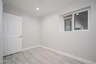 4901 W Greenway Road, Glendale, AZ 85306 - Photo 17