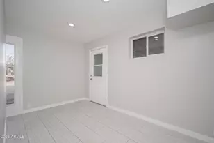 4901 W Greenway Rd, Glendale, AZ 85306 - Photo 19