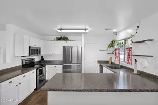 36562 W Nina St, Maricopa, AZ 85138 - Photo 11