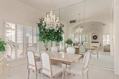 433 W Champagne Drive, Chandler, AZ 85248 - Photo 11