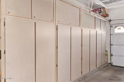 433 W Champagne Drive, Chandler, AZ 85248 - Photo 33