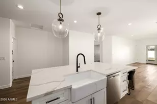 938 E Coronado Rd, Phoenix, AZ 85006 - Photo 7