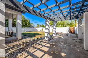 938 E Coronado Rd, Phoenix, AZ 85006 - Photo 33