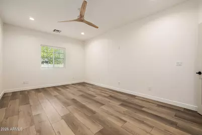 938 E Coronado Road, Phoenix, AZ 85006 - Photo 15