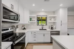 260 E Bruce Ave, Gilbert, AZ 85234 - Photo 17