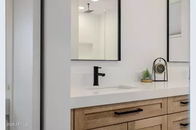 260 E Bruce Avenue, Gilbert, AZ 85234 - Photo 33