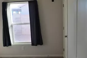 9860 W Kayenta Dr, Arizona City, AZ 85123 - Photo 9