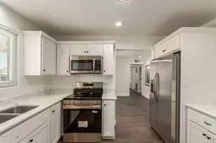 7819 N 17th Ave, Phoenix, AZ 85021 - Photo 11