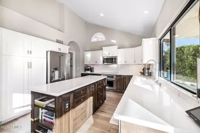 5253 E Paradise Lane, Scottsdale, AZ 85254 - Photo 9