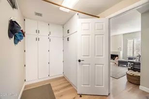 5253 E Paradise Ln, Scottsdale, AZ 85254 - Photo 27