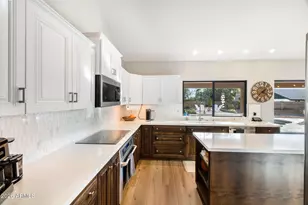 5253 E Paradise Ln, Scottsdale, AZ 85254 - Photo 9