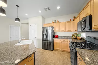 28095 N 123rd Lane, Peoria, AZ 85383 - Photo 17