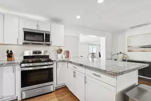 3224 E Friess Dr, Phoenix, AZ 85032 - Photo 11