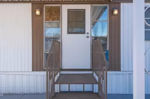 306 E Apache St, Huachuca City, AZ 85616 - Photo 13