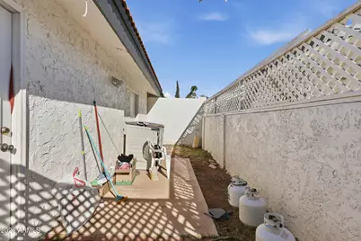 2819 N 49th Street, Phoenix, AZ 85008 - Photo 9