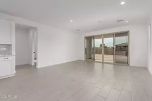 8302 N 54th Dr, Glendale, AZ 85302 - Photo 9