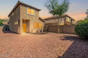 21829 N 40th Pl, Phoenix, AZ 85050 - Photo 3