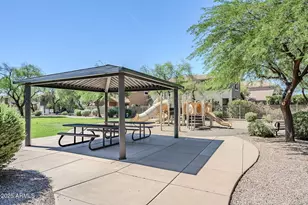 21829 N 40th Pl, Phoenix, AZ 85050 - Photo 19