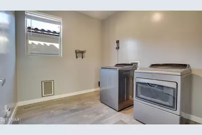 3871 E Loma Vista Street, Gilbert, AZ 85295 - Photo 13