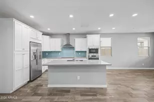 3871 E Loma Vista St, Gilbert, AZ 85295 - Photo 11
