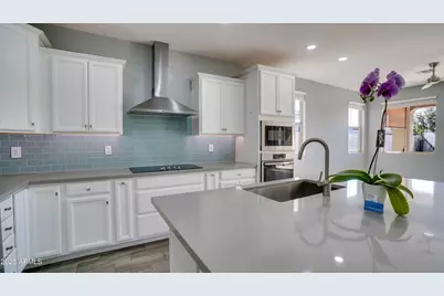 3871 E Loma Vista Street, Gilbert, AZ 85295 - Photo 11