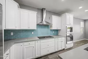 3871 E Loma Vista St, Gilbert, AZ 85295 - Photo 13