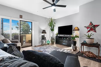 19400 N Westbrook Parkway #221, Peoria, AZ 85382 - Photo 5