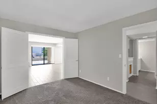 8301 N 21st Dr, Phoenix, AZ 85021 - Photo 27