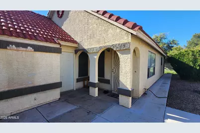 18426 N 36th Drive, Glendale, AZ 85308 - Photo 9