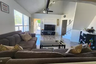 18426 N 36th Dr, Glendale, AZ 85308 - Photo 17