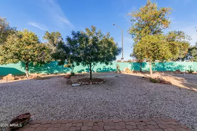 17102 W Saguaro Lane, Surprise, AZ 85388 - Photo 31