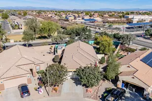 17102 W Saguaro Ln, Surprise, AZ 85388 - Photo 39