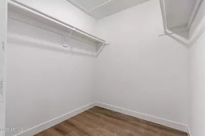 914 S 30th Drive, Phoenix, AZ 85009 - Photo 31