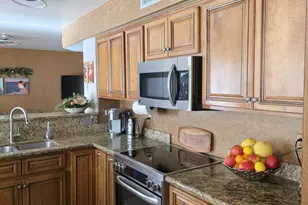 1871 E Buffalo St, Chandler, AZ 85225 - Photo 9