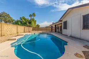 7226 W Sunnyslope Ln, Peoria, AZ 85345 - Photo 31