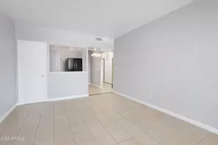 355 E Thomas Rd, Phoenix, AZ 85012 - Photo 5