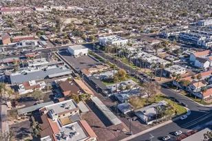 355 E Thomas Rd, Phoenix, AZ 85012 - Photo 19