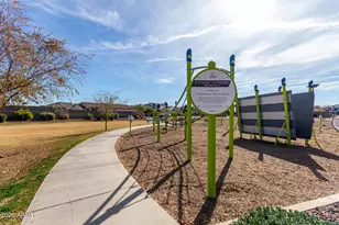 5740 W Raymond St, Phoenix, AZ 85043 - Photo 41