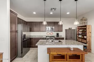 5740 W Raymond St, Phoenix, AZ 85043 - Photo 7