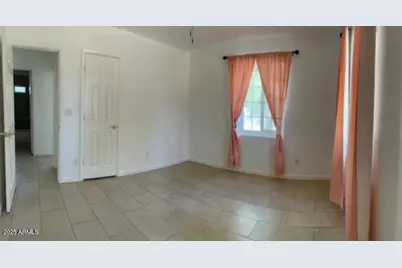 1117 E Sunnyslope Lane, Phoenix, AZ 85020 - Photo 5