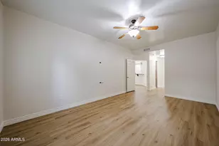 5450 E Deer Valley Dr, Phoenix, AZ 85054 - Photo 7