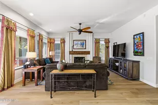 6429 E Claire Dr, Scottsdale, AZ 85254 - Photo 27