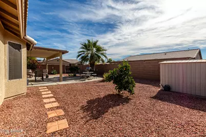 10813 W Wikieup Lane, Peoria, AZ 85373 - Photo 29