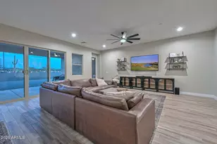 13568 W Phacelia Ln, Peoria, AZ 85383 - Photo 9