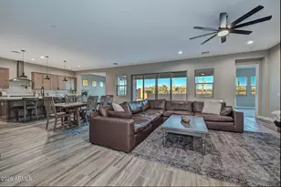 13568 W Phacelia Ln, Peoria, AZ 85383 - Photo 9